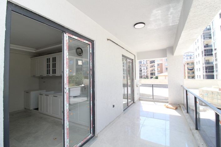 Image No.18-3 Bed Apartment for sale