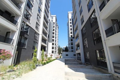 Exterior 5