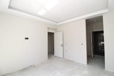 Interior 2