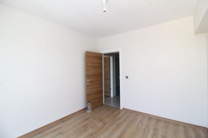 Image No.9-3 Bed Apartment for sale