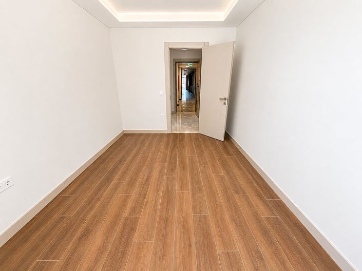 Image No.22-2 Bed Apartment for sale