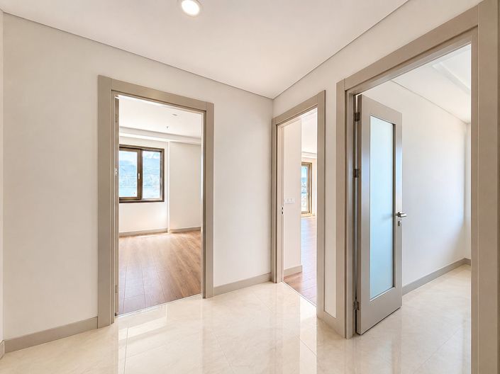 Image No.32-3 Bed Apartment for sale