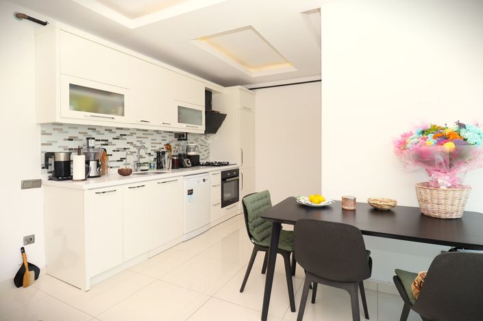 Image No.16-2 Bed Apartment for sale
