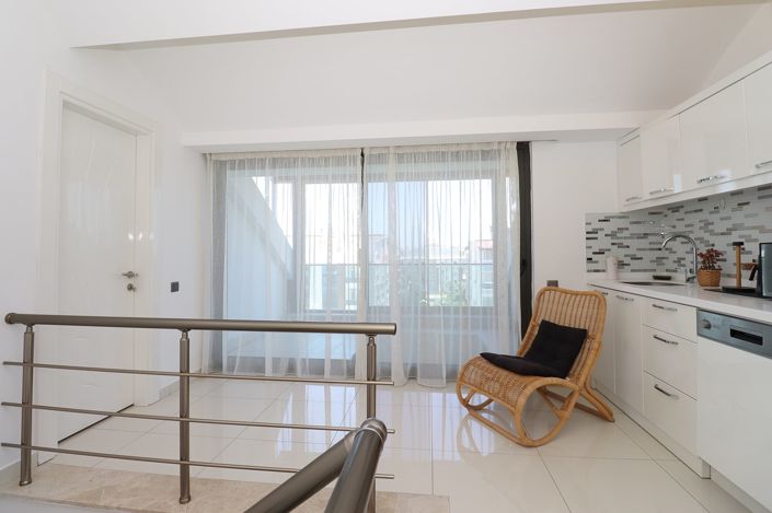 Image No.24-2 Bed Apartment for sale