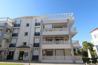 Exterior 3