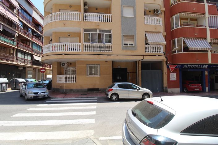 Image No.2-3 Bed Apartment for sale
