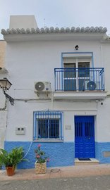 Exterior 2