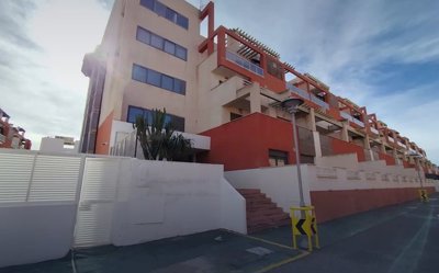 Exterior 6