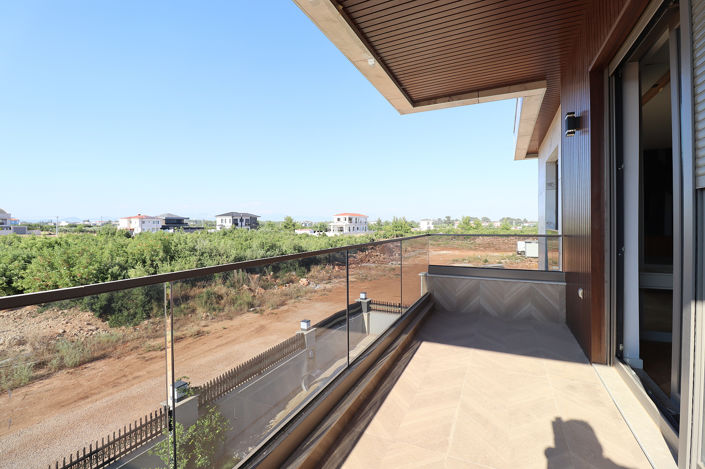 Image No.30-4 Bed House/Villa for sale