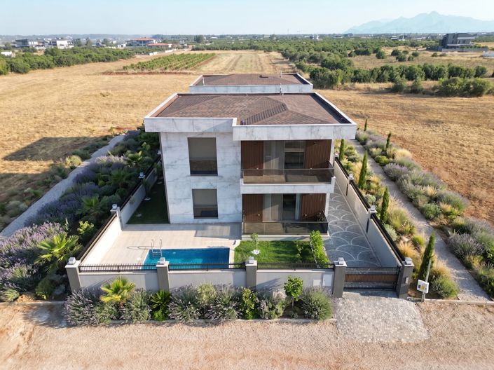 Image No.6-4 Bed House/Villa for sale