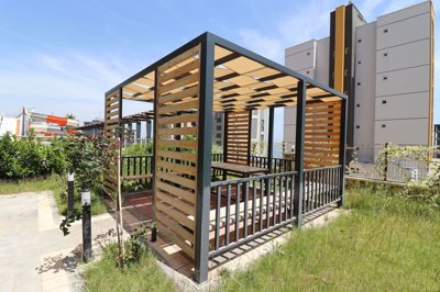 Exterior 4