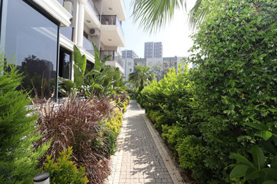 Exterior 15