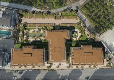Exterior 10