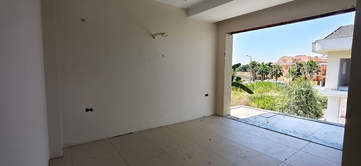Image No.12-3 Bed Apartment for sale
