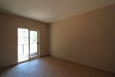 Interior 10