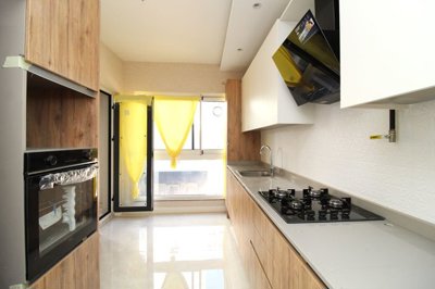 Interior 4
