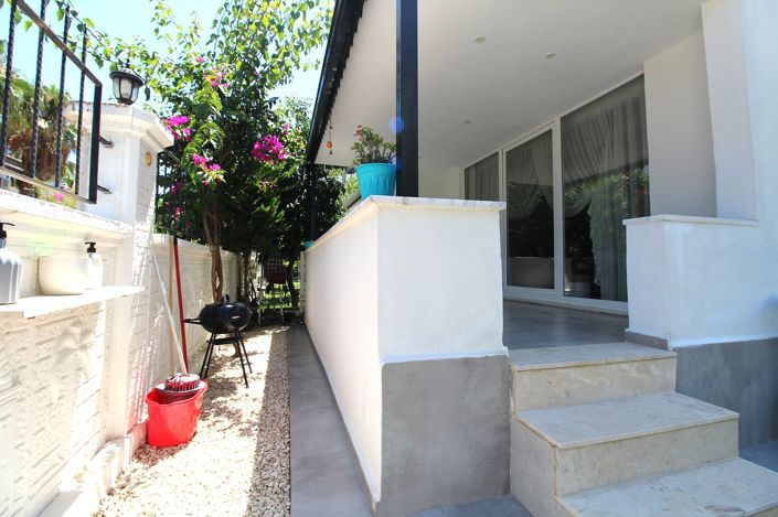 Image No.11-5 Bed House/Villa for sale
