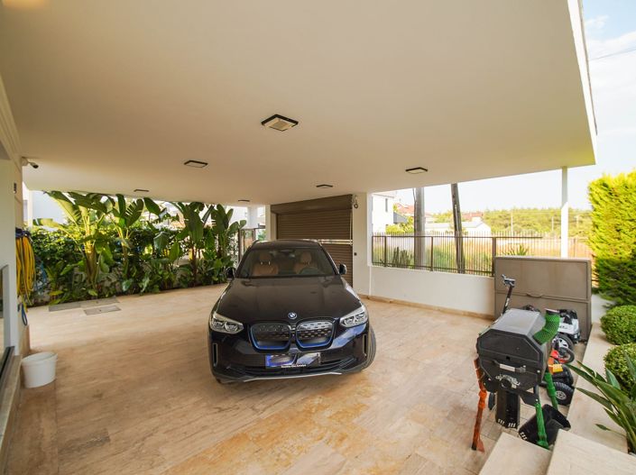 Image No.19-5 Bed House/Villa for sale