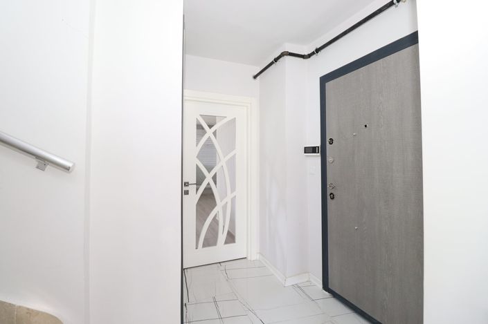 Image No.22-4 Bed Apartment for sale