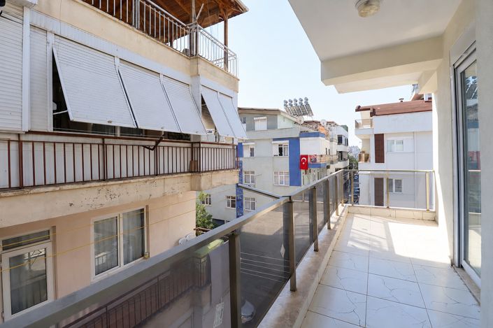 Image No.24-4 Bed Apartment for sale