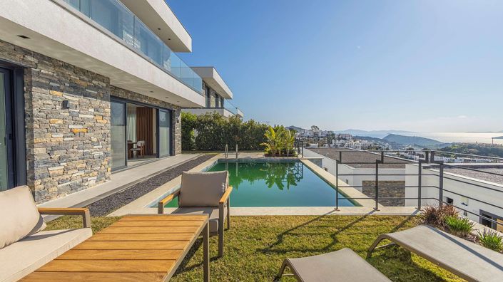 Image No.3-4 Bed House/Villa for sale