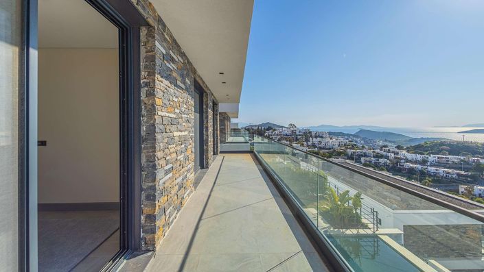 Image No.6-4 Bed House/Villa for sale