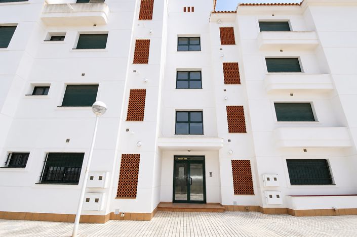 Image No.3-2 Bed Apartment for sale