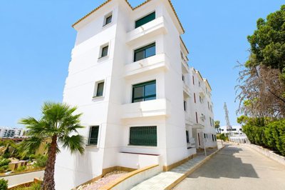 Exterior 5