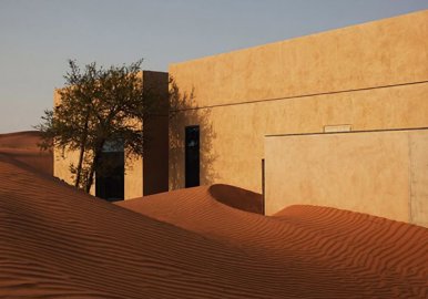 Exterior 4