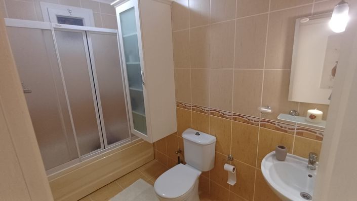 Image No.24-4 Bed Apartment for sale