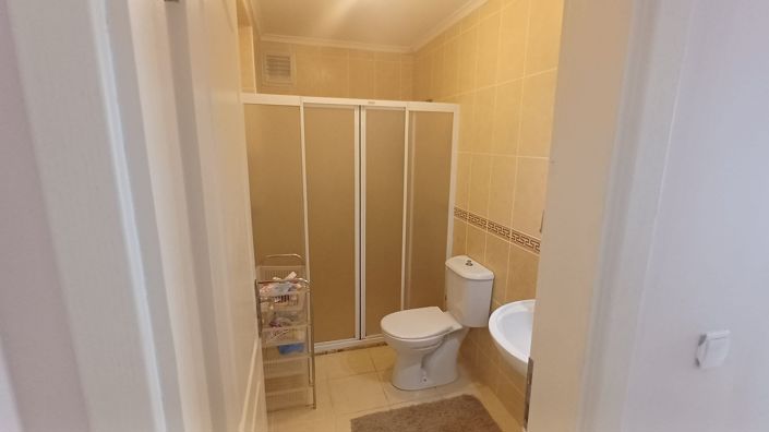 Image No.27-4 Bed Apartment for sale