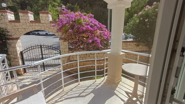 Image No.28-4 Bed Apartment for sale