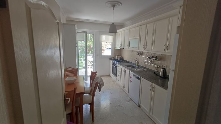 Image No.7-4 Bed Apartment for sale
