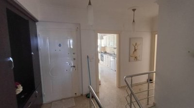 Interior 5