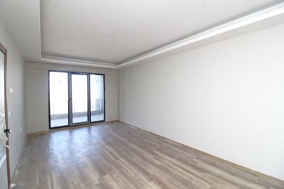 Interior 3