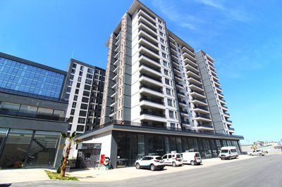 Exterior 4