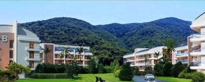 Exterior 14