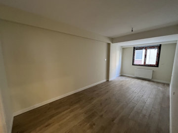 Interior 7
