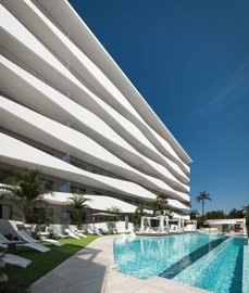 Exterior 4
