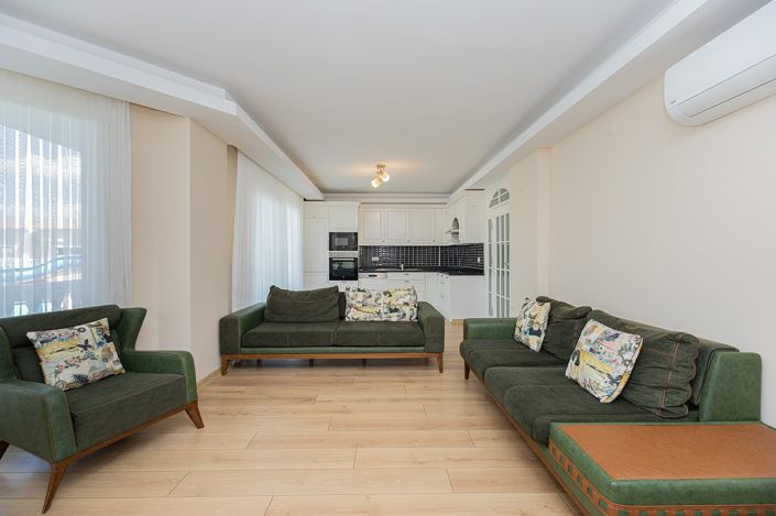 Image No.19-4 Bed Apartment for sale