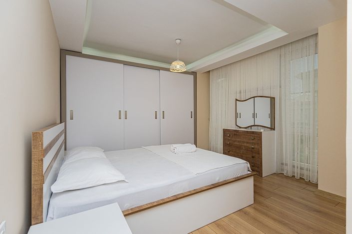 Image No.27-4 Bed Apartment for sale