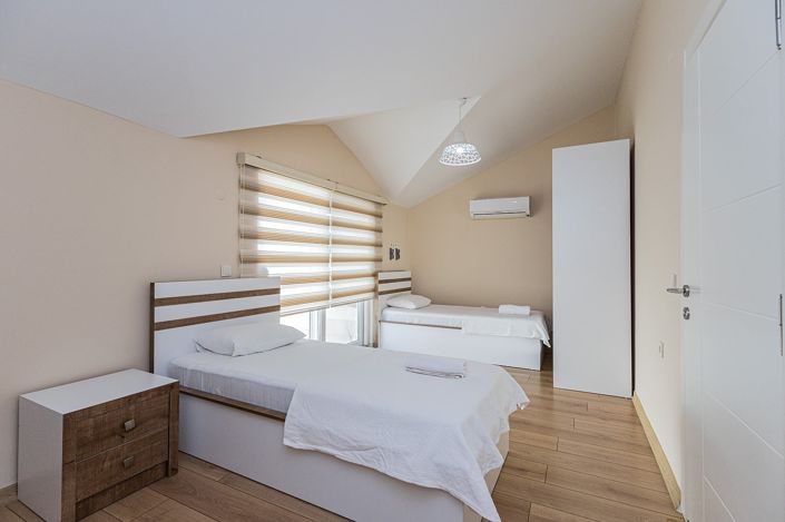 Image No.31-4 Bed Apartment for sale