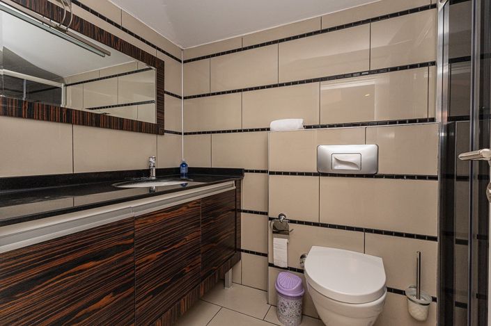 Image No.35-4 Bed Apartment for sale