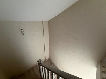 Interior 11