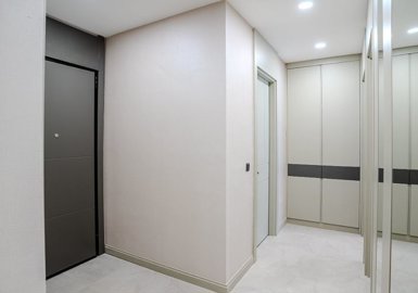 Interior 3