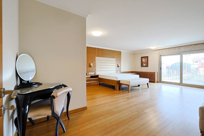Image No.16-5 Bed House/Villa for sale