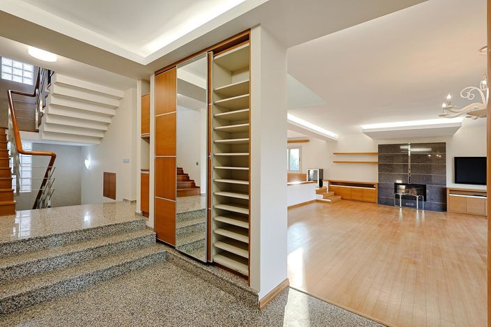 Image No.30-5 Bed House/Villa for sale