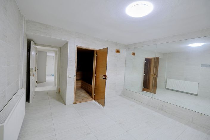 Image No.32-5 Bed House/Villa for sale