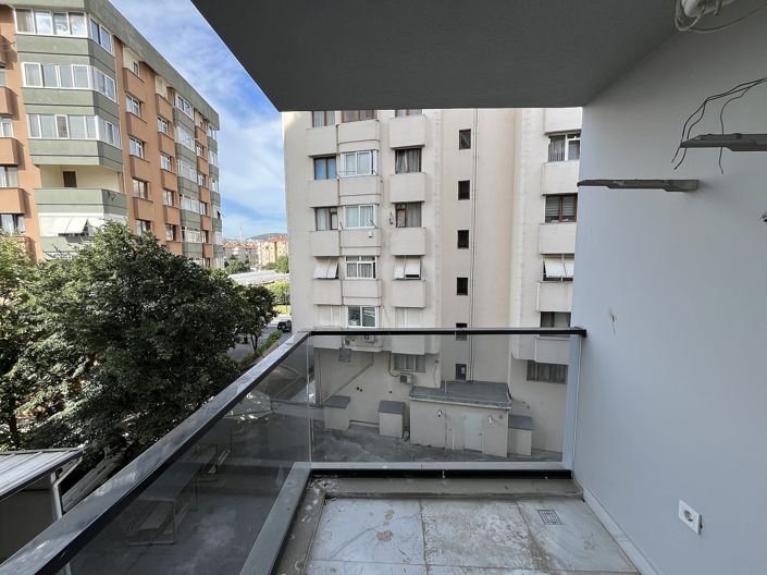 Image No.24-2 Bed Apartment for sale