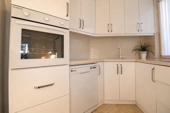 Image No.13-4 Bed House/Villa for sale